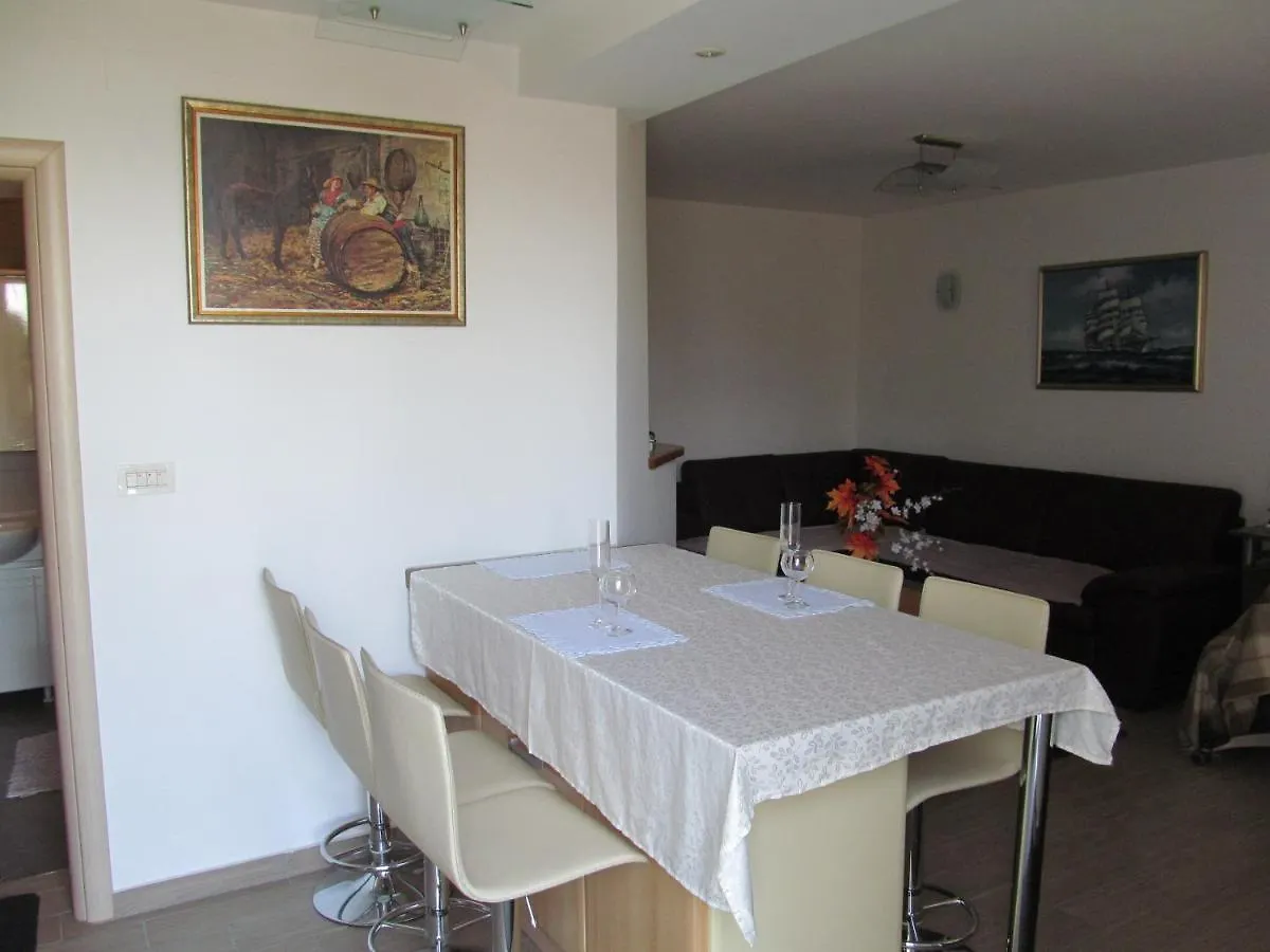 Apartment Kutlesa Volosko