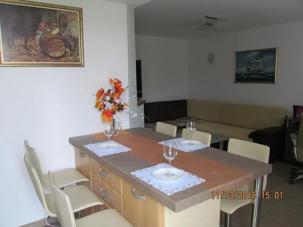 Apartment Kutlesa Волоско